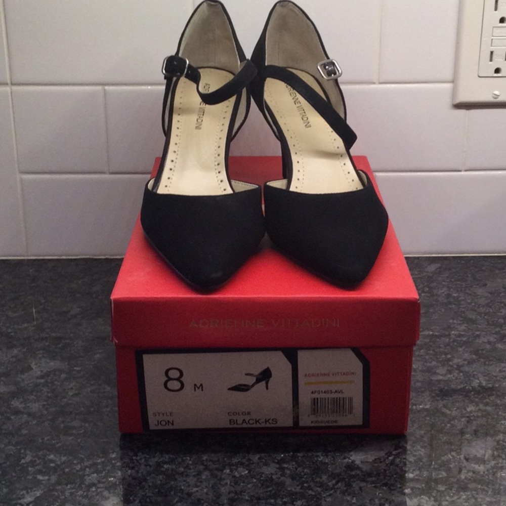 Adrienne Vittadini black suede Mary Jane pumps, size 8.